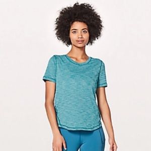 Lululemon long distance tee